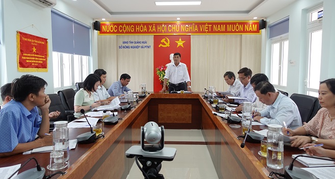 Phó Giám đốc Sở Nông nghiệp và PTNT Nguyễn Quang Trung triển khai kế hoạch công tác năm 2024 tại Chi cục Chăn nuôi và Thú y
