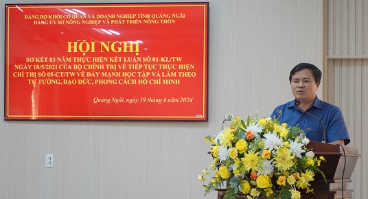 Sơ kết 3 năm thực hiện Kết luận số 01-KL/TW của Bộ Chính trị về tiếp tục thực hiện Chỉ thị số 05-CT/TW về đẩy mạnh học tập và làm theo tư tưởng, đạo đức, phòng cách Hồ Chí Minh