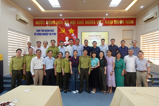 Đoàn công tác của Sở Nông nghiệp và PTNT tỉnh Hà Giang đến thăm và làm việc tại Quảng Ngãi